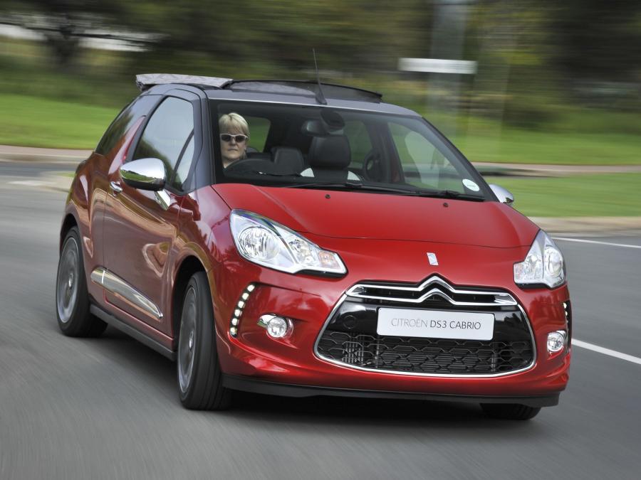  Citroen DS3 Cabrio 2013 года  (ZA) (фото 8 из 16)